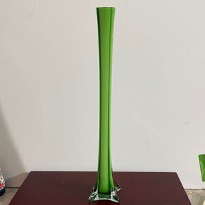 Eiffel tower vase 15.5” inch high decorative vase bright green
